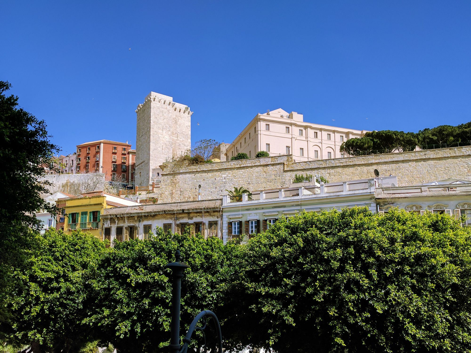 Dome Hotel Cagliari Esterno foto